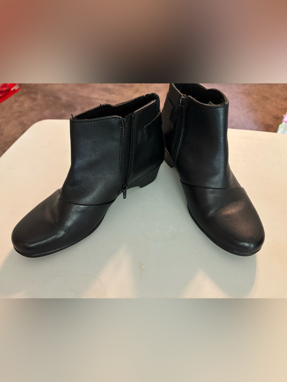 Earth Origins black leather ankle boots